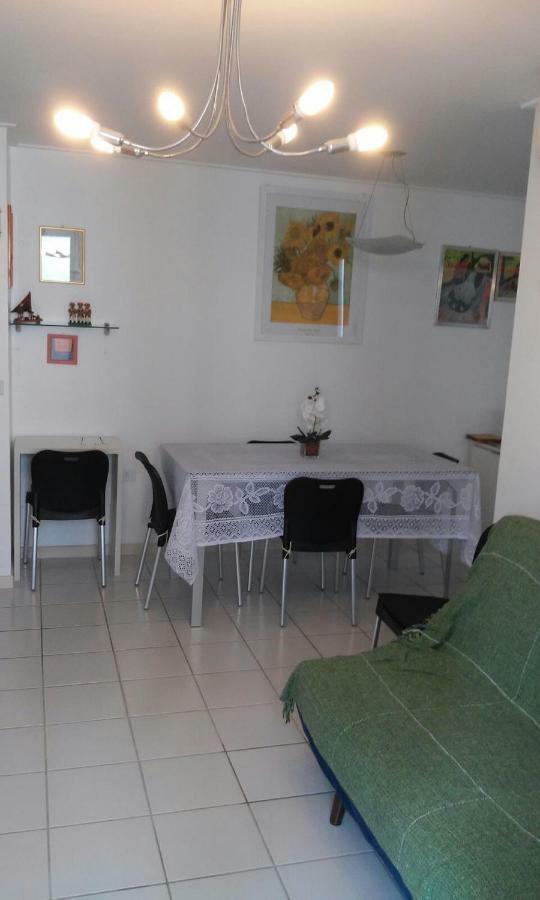 Na Beira Mar De Pajucara - Edificio Neo 2 - Apartamento Com 02 Quartos - Tem Varanda- Vista Lateral Do Mar - Avenida Doutor Antonio Gouveia 1081- Consumo Eletrico E Pago No Ckeck-Out 1Kwh E 1,35 Reias Maceió Exteriör bild